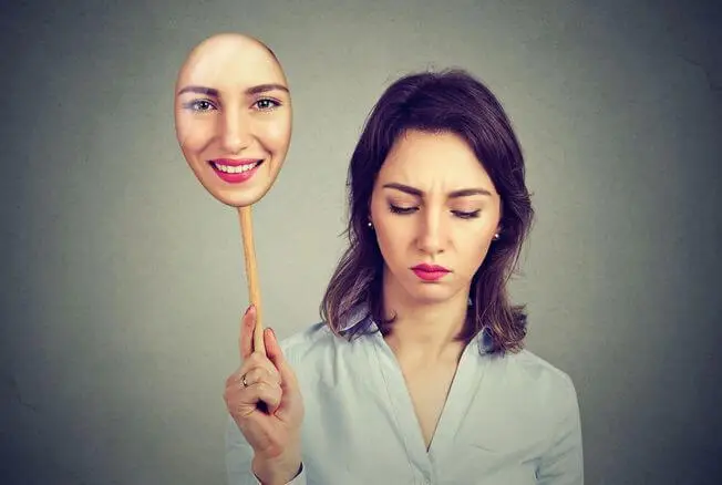 Coaching et thérapie pour femmes en souffrance émotionnelle, burn out, qui gère tout et qui veut changer de vie.