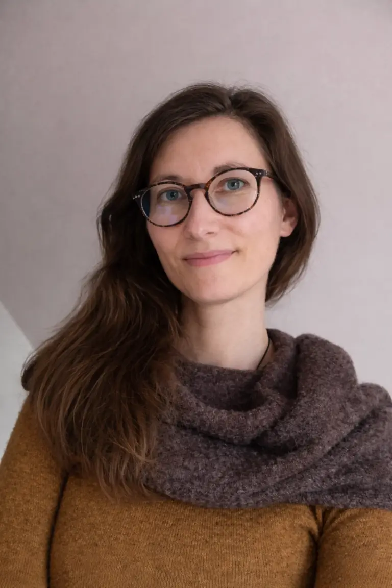 Coach de vie et thérapeute en libération des émotions et des traumas, EFT, Design Humain